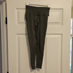 SKIMS Womens 3/4 Leggings, Size Small